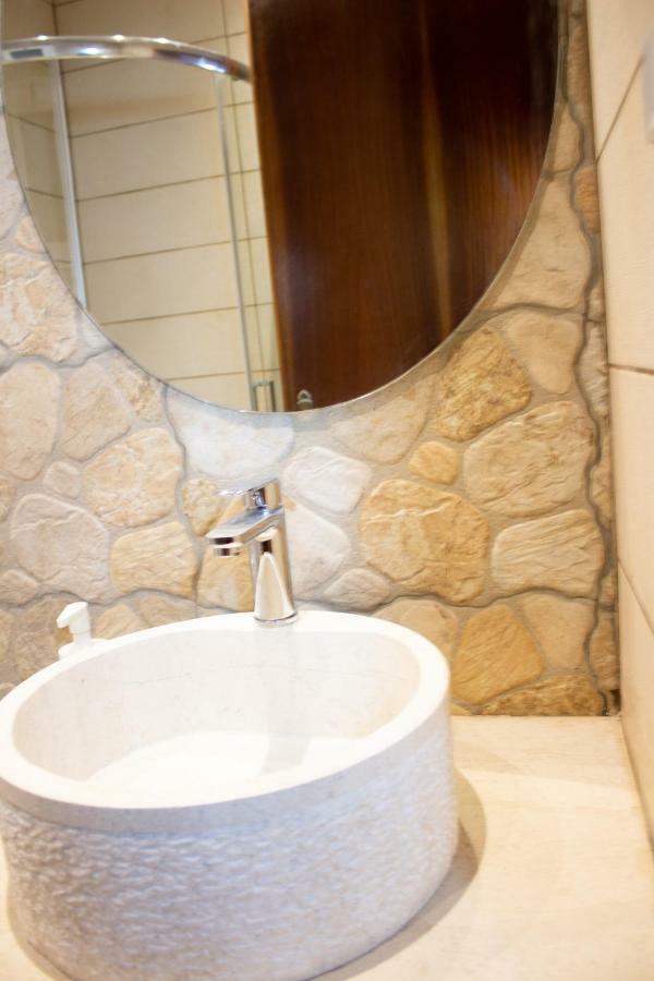 Hotel Rizos Bay Sarakiniko à Sarakiniko  Extérieur photo