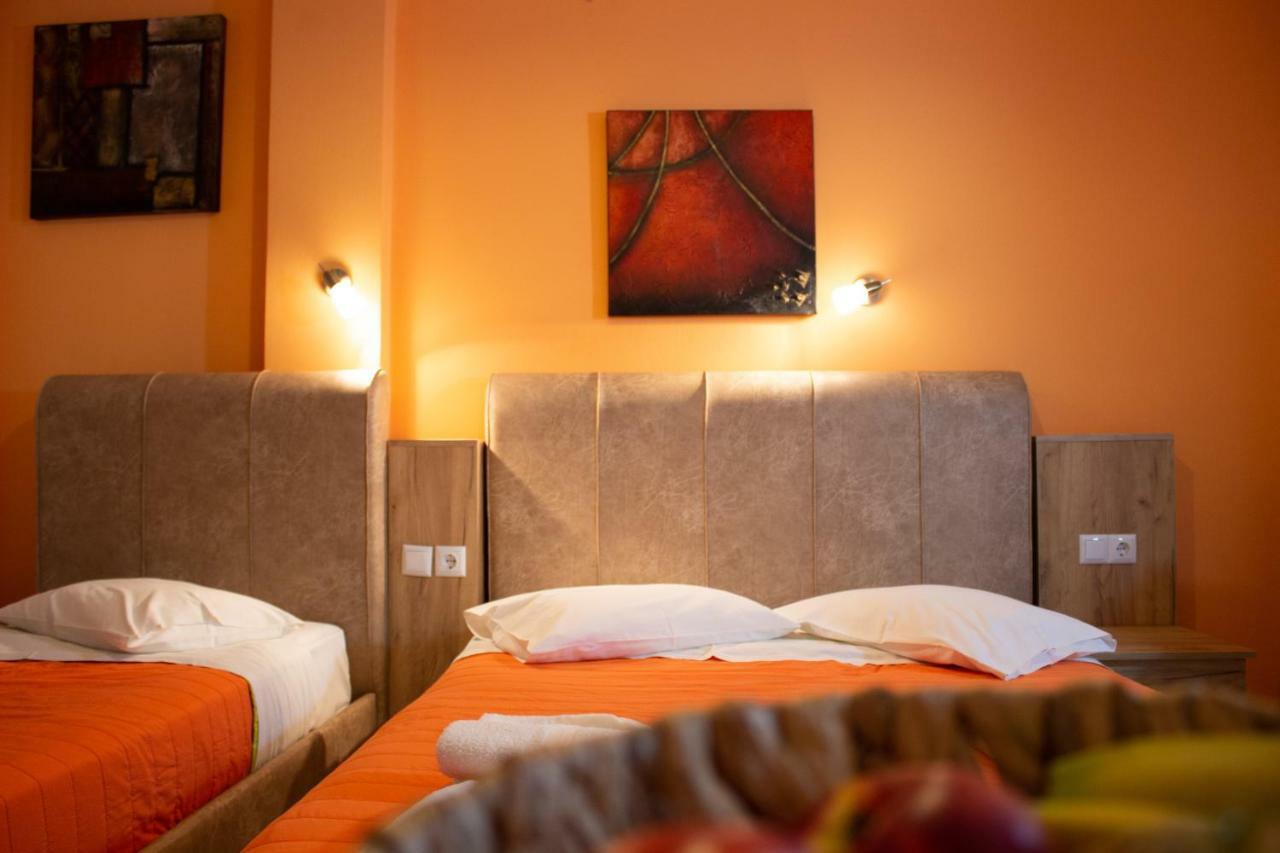 Hotel Rizos Bay Sarakiniko à Sarakiniko  Extérieur photo